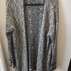 Knox Rose Black and Cream Geometric Cardigan